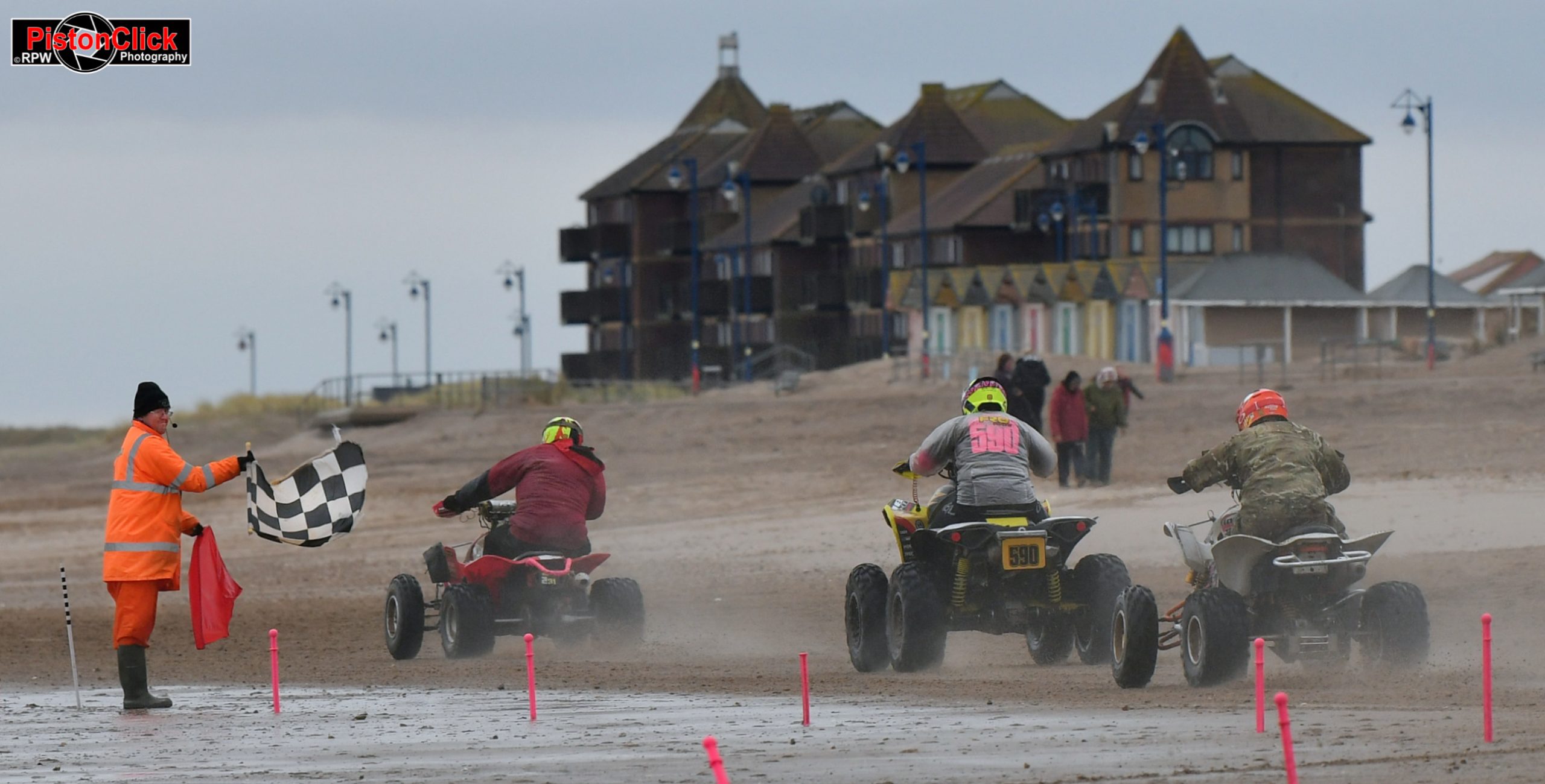 Quads racing at Mablethorpe