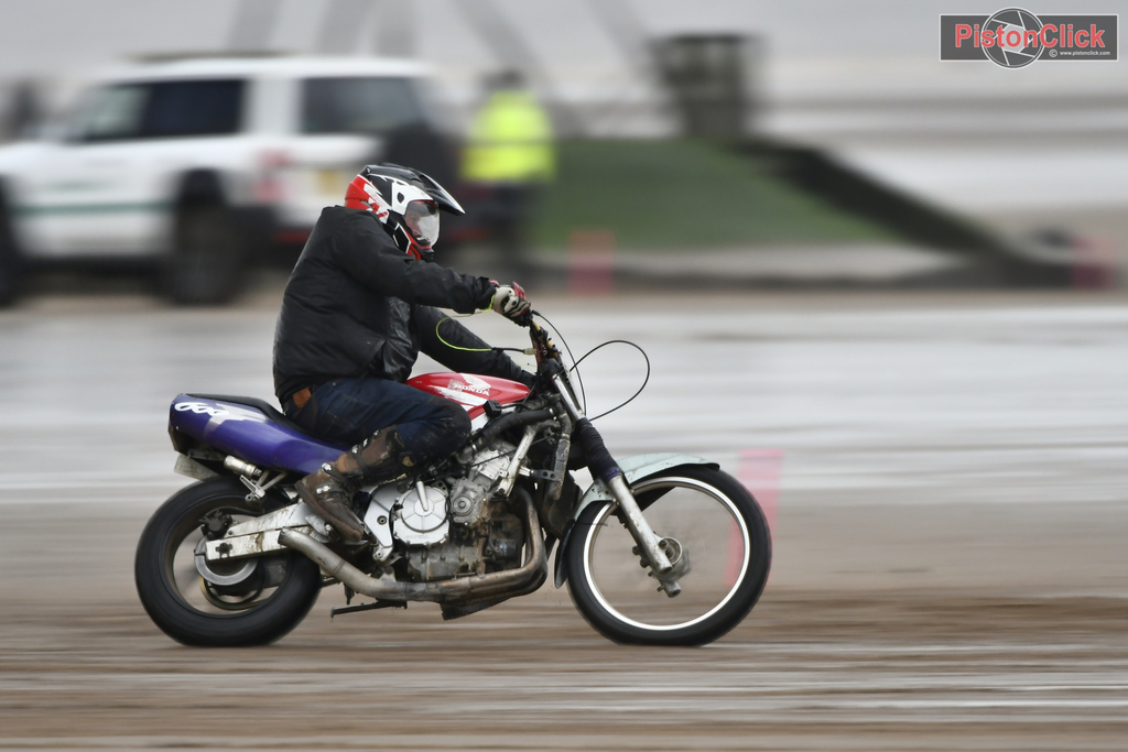 motorcycle beach racing with no front brake