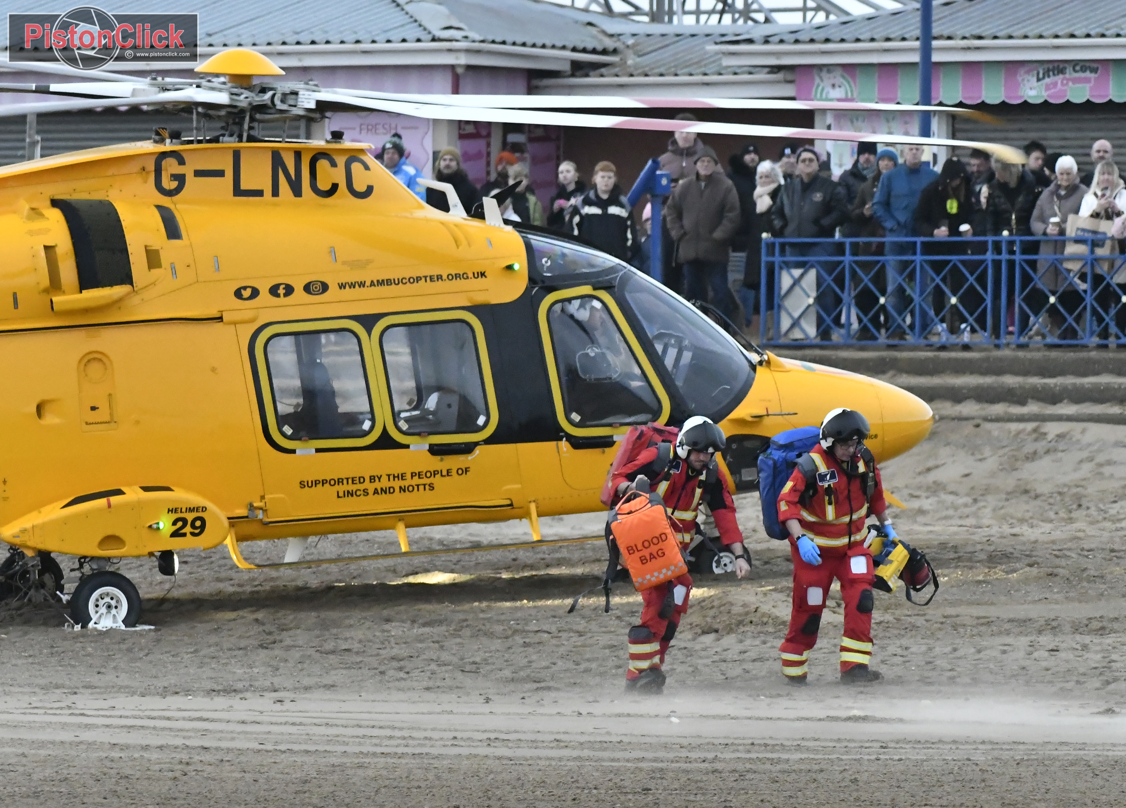 Air ambulance lands at Mablethorpe beach racing
