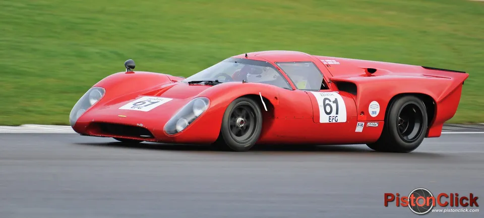 Historic Sports Car Club Closed Wheel race Walter Hayes Trophy 2019 Peter VAN SMIRREN Lola T70