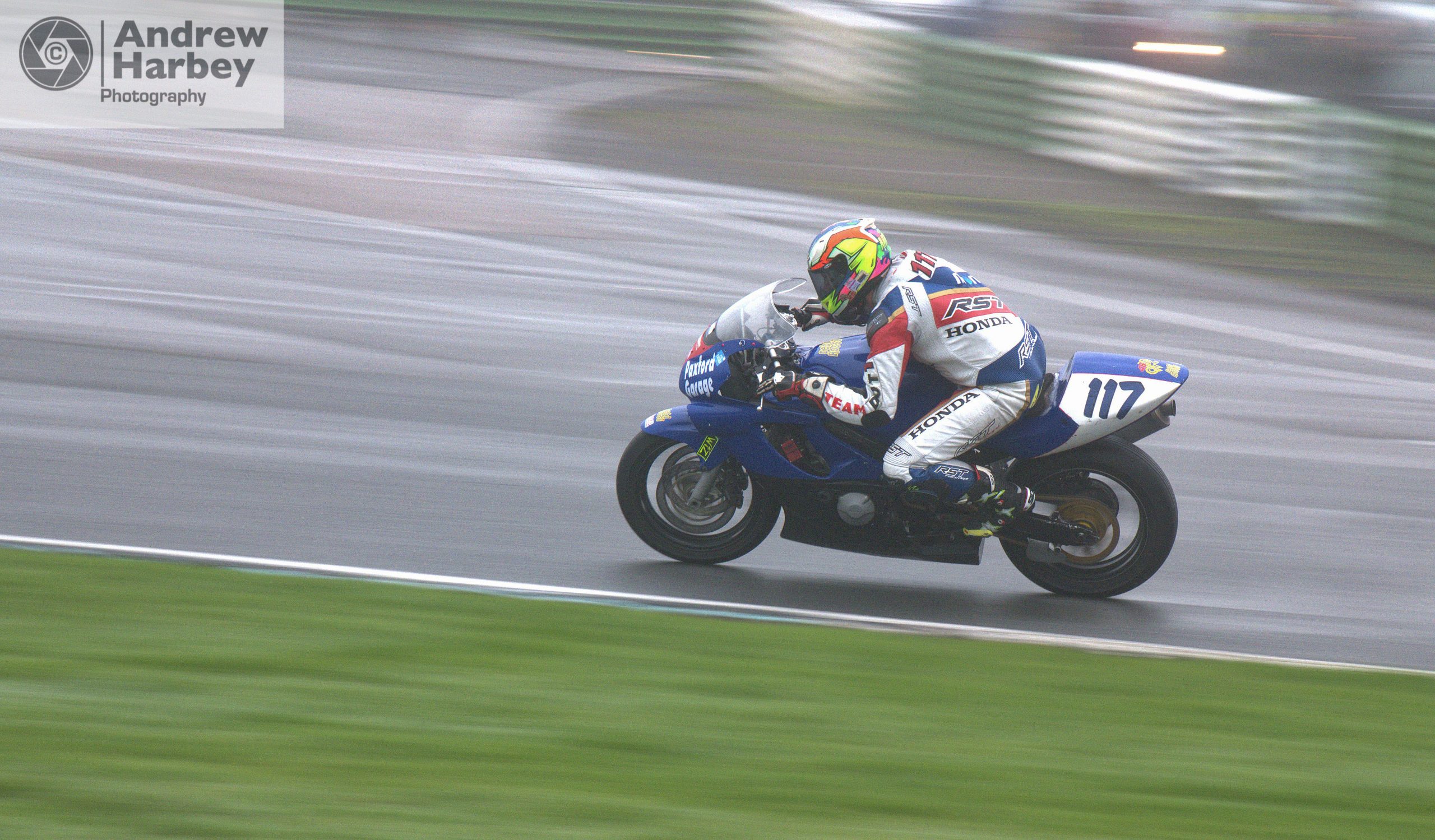 Aaron Staniforth at the Mallory Park Plum Pudding Motorcycle Races
