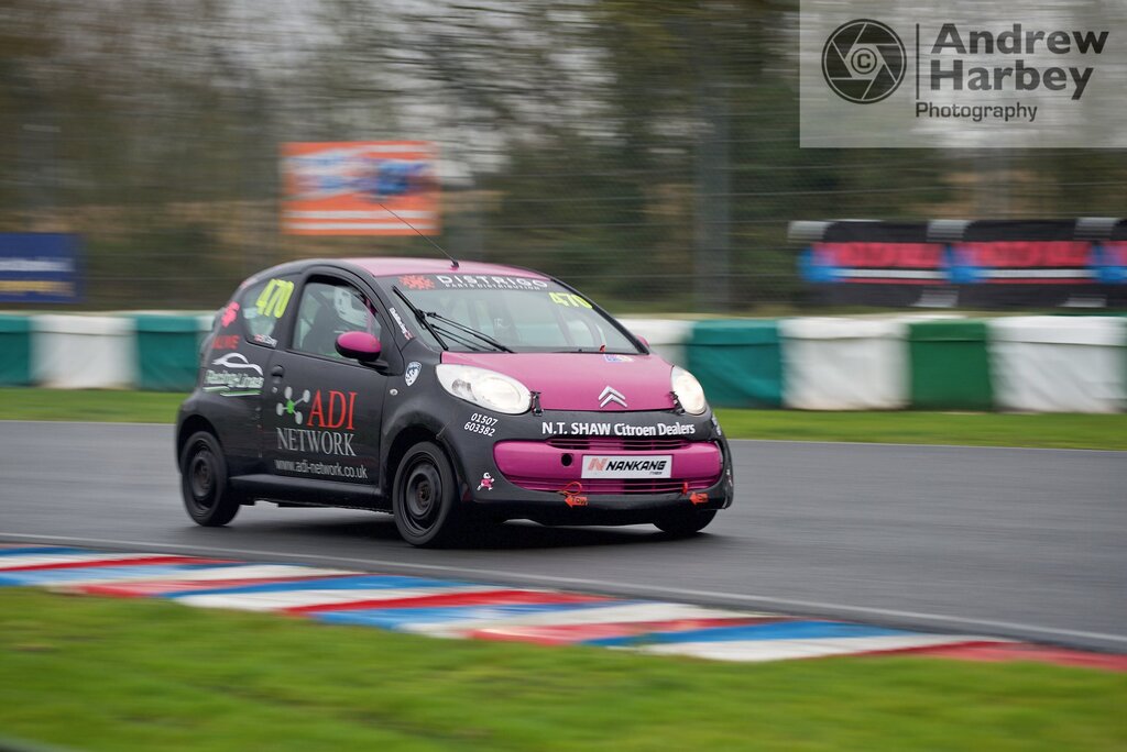 Boxing Day Plum Pudding meeting at Mallory Park
