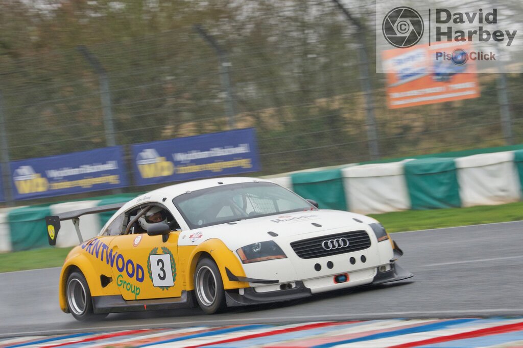 Audi TT Spaceframe Boxing Day Plum Pudding meeting at Mallory Park