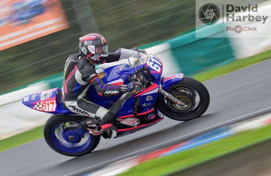 Boxing Day Plum Pudding meeting at Mallory Park