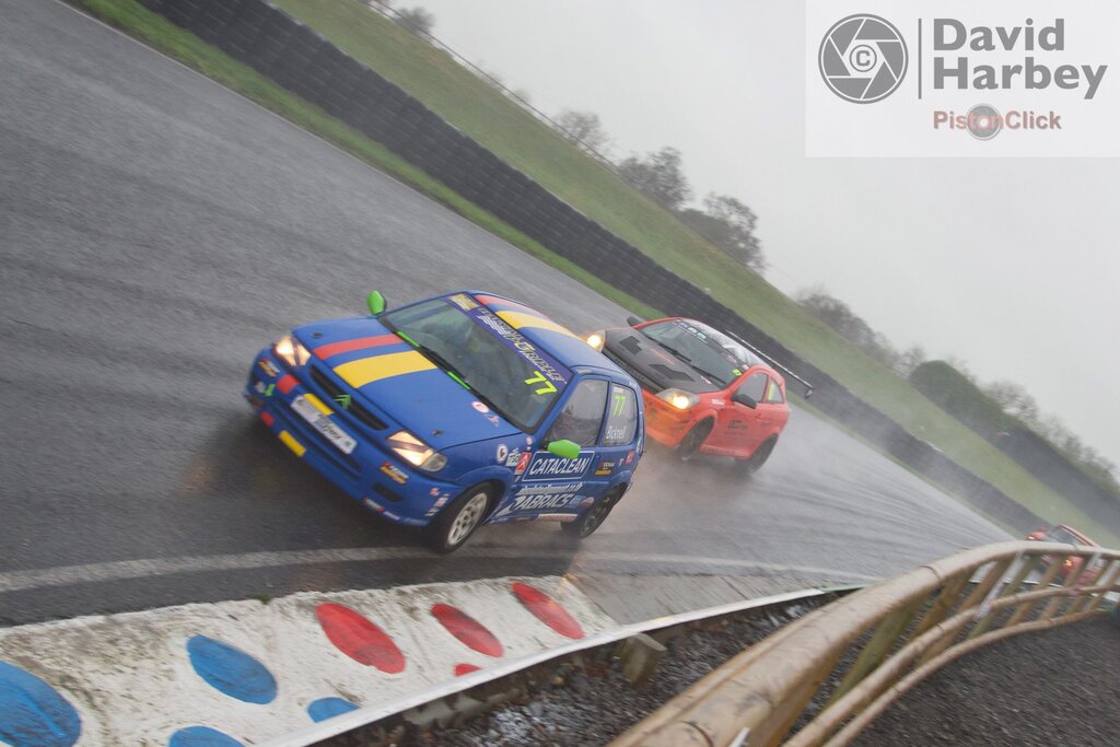 Boxing Day Plum Pudding meeting at Mallory Park
