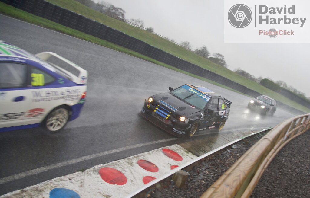 Boxing Day Plum Pudding meeting at Mallory Park
