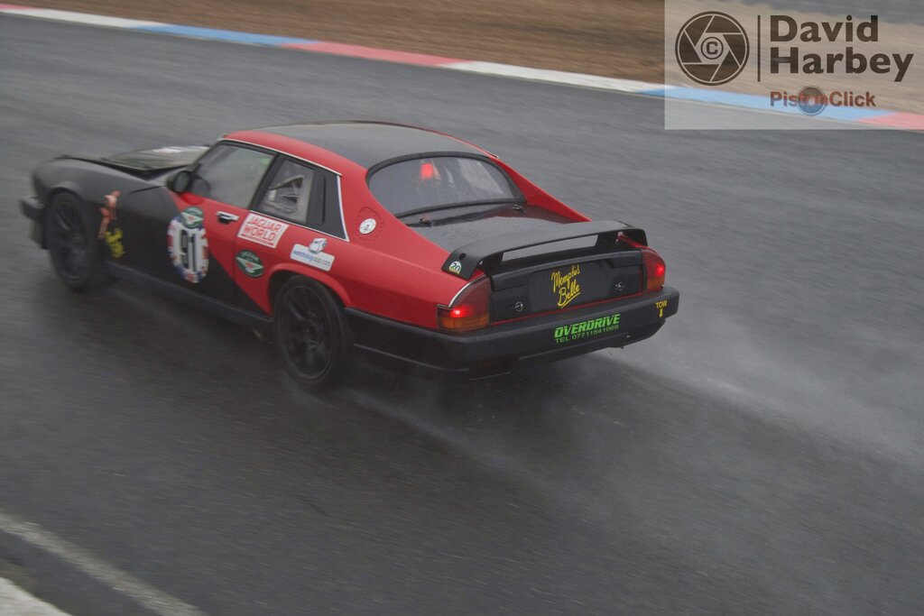 Boxing Day Plum Pudding meeting at Mallory Park