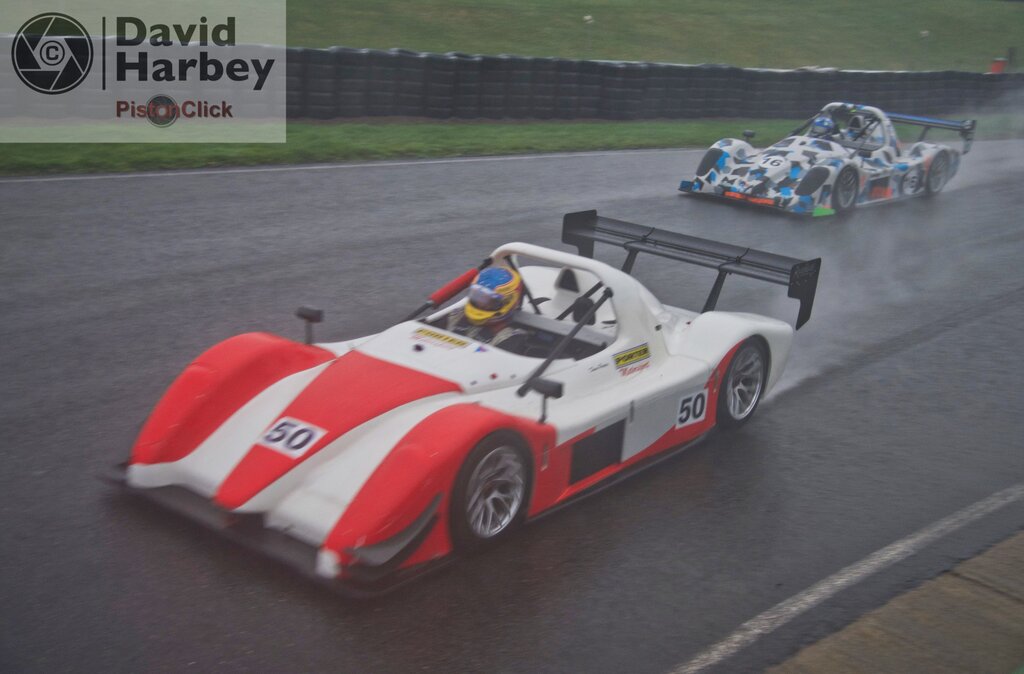 Boxing Day Plum Pudding meeting at Mallory Park