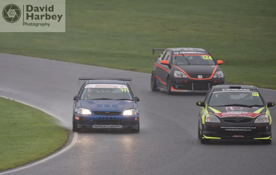 Plum Pudding at Mallory Park
