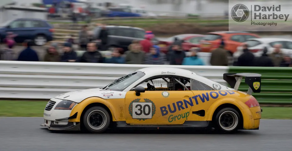 Plum Pudding at Mallory Park