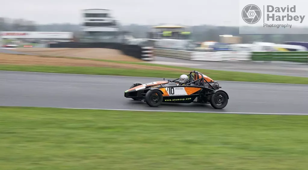 Plum Pudding at Mallory Park