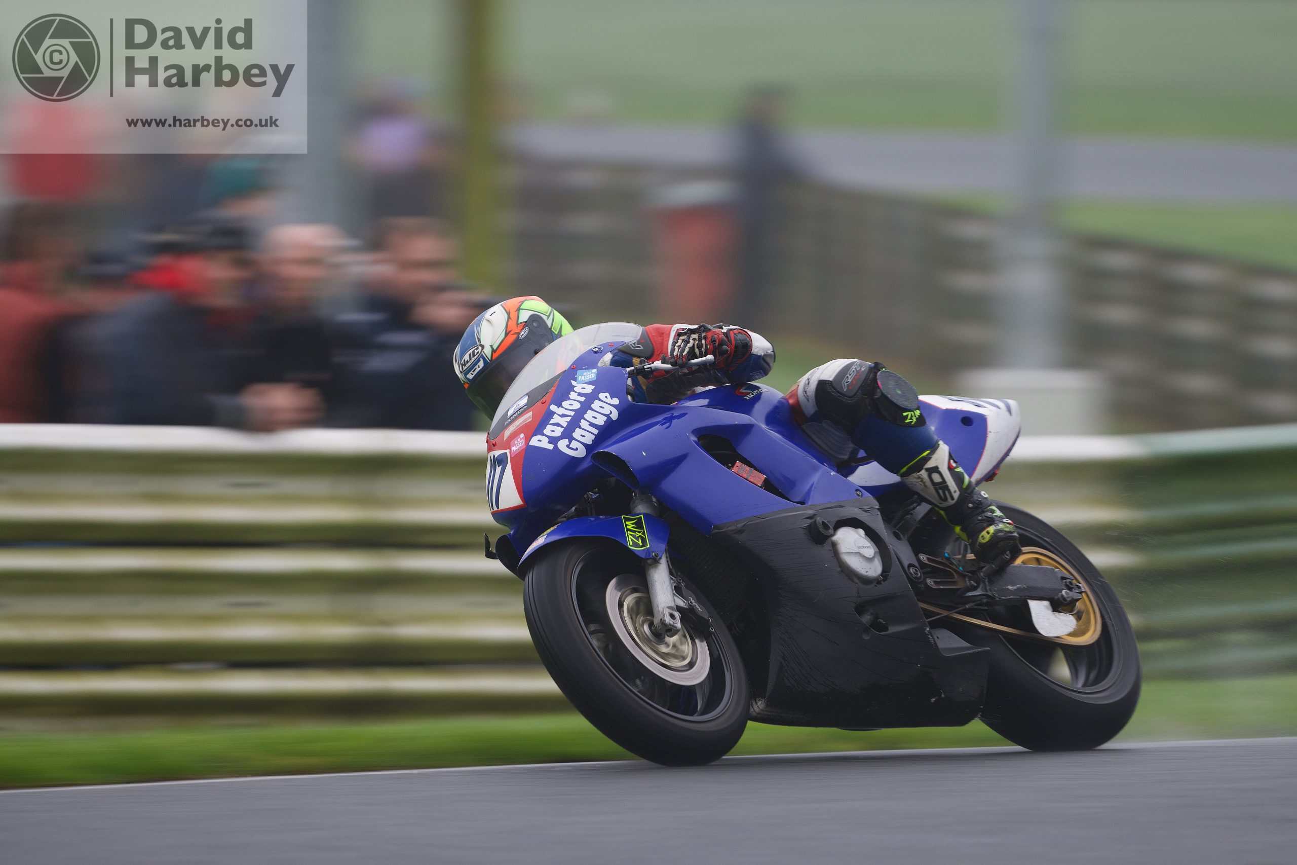 Aaron Staniforth at the Mallory Park Plum Pudding Motorcycle Races