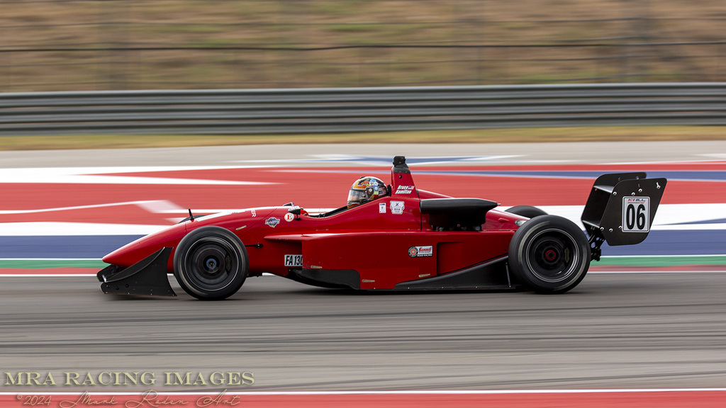Group 9 Helmet Race COTA Speedtour