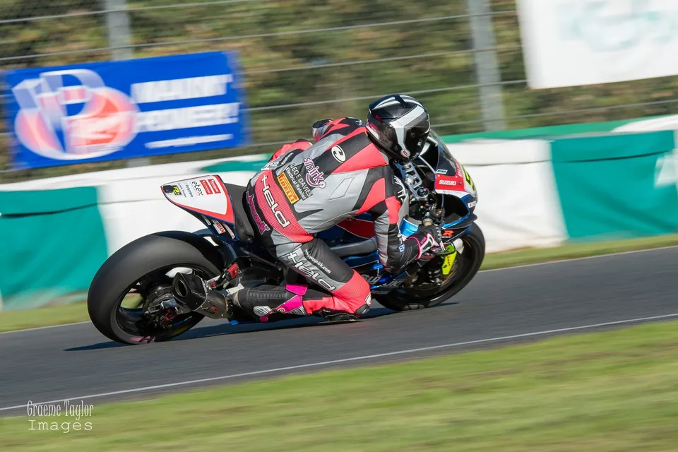 Race of the year Mallory Park