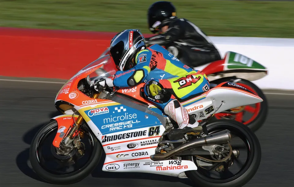 Race of the year Mallory Park
