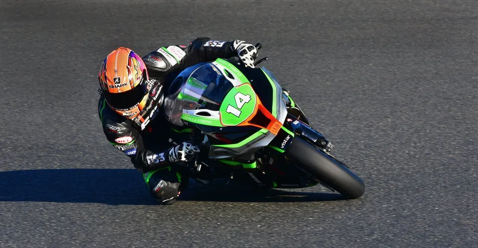 Lee Jackson Race of the year Mallory Park 2018