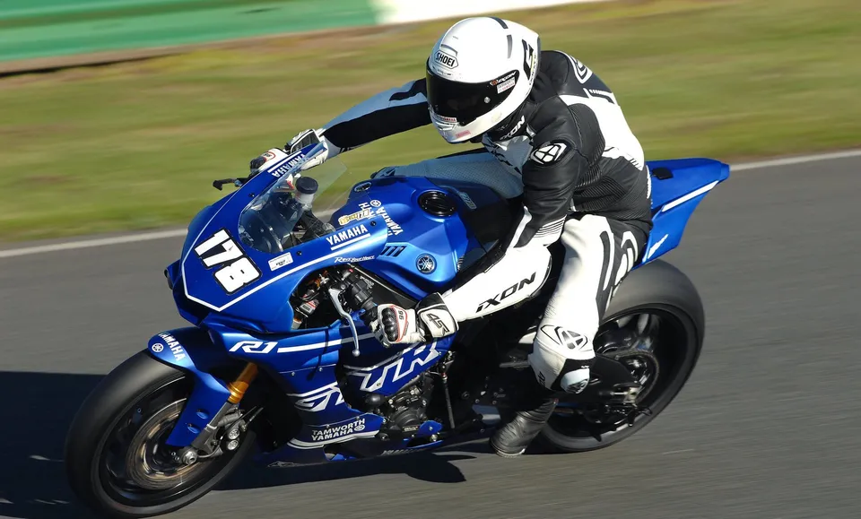 Race of the year Mallory Park 2018