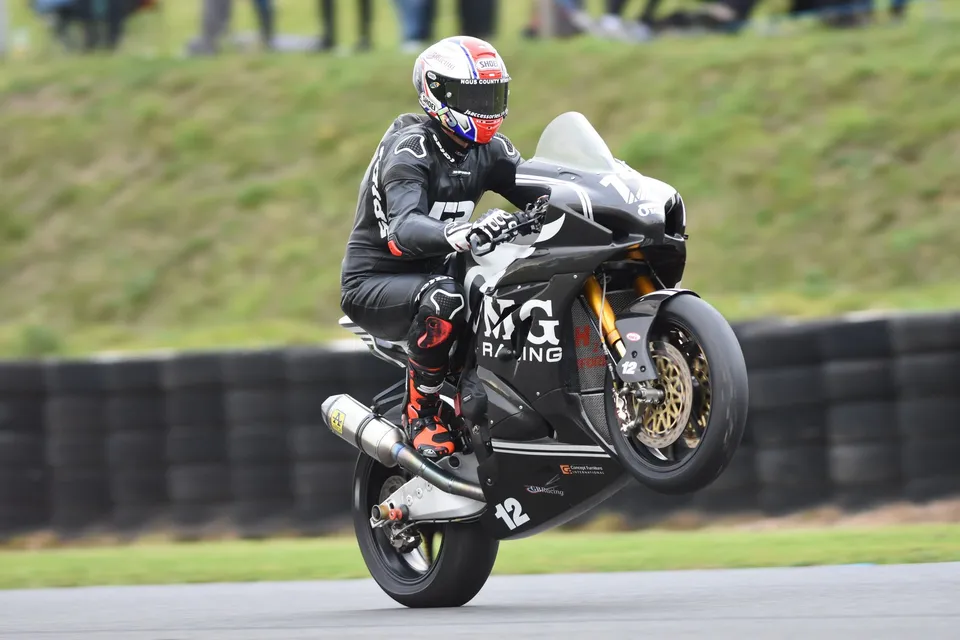 Race of the year Mallory Park 2018