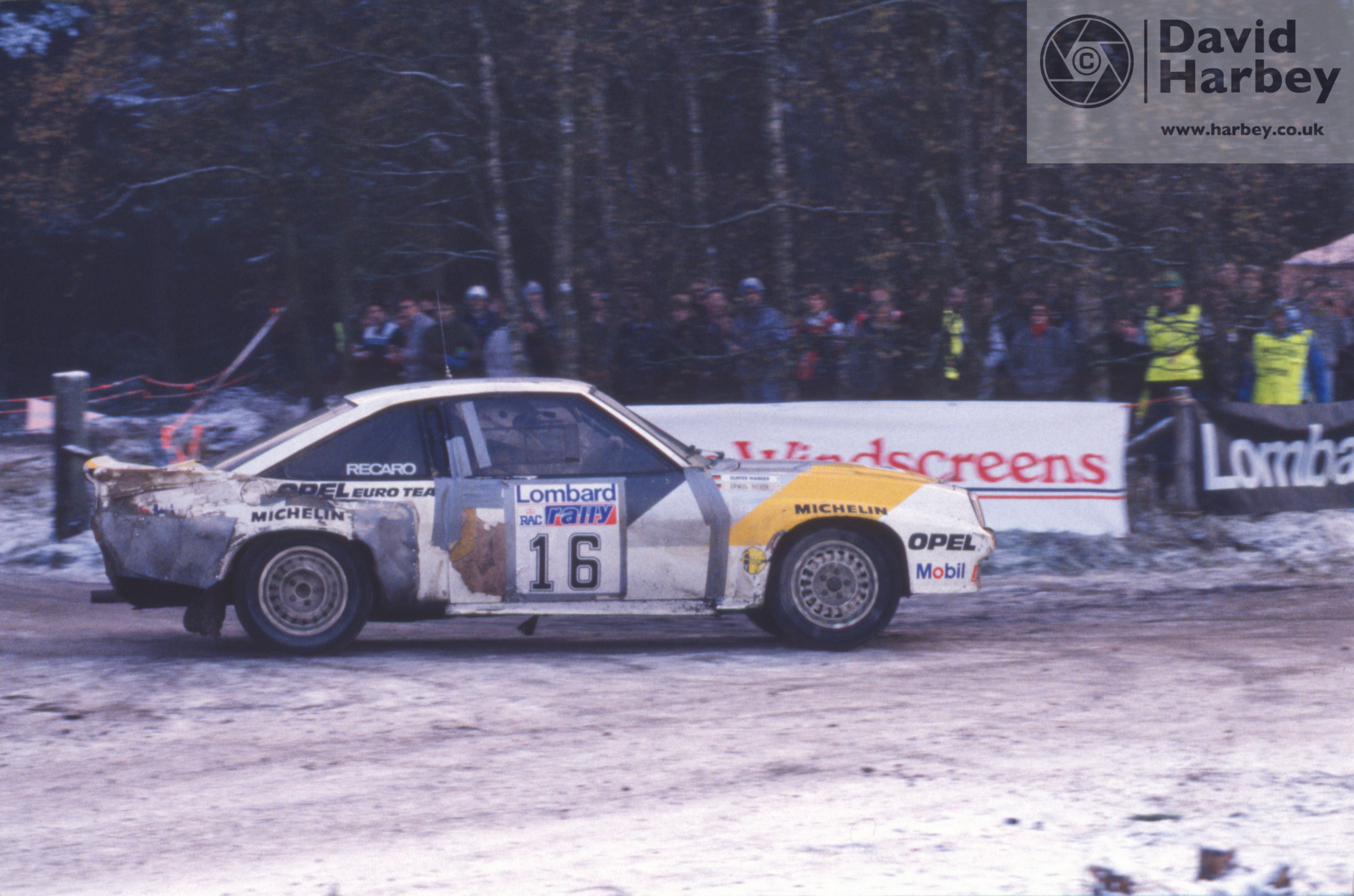 Erwin Weber and Gunter Wanger in the Opel Manta 400