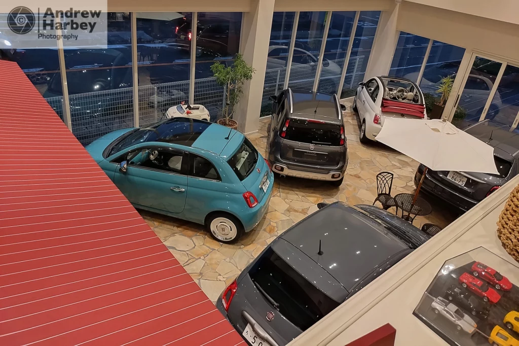 Car & Cafe Piccolo Japan