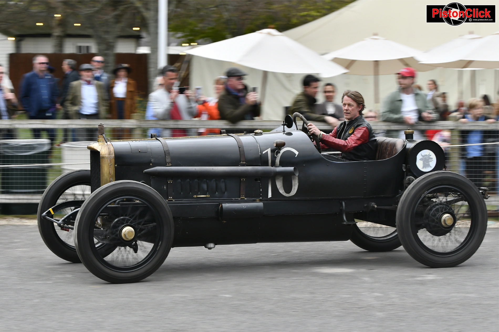 Vintage cars at Goodwood race track