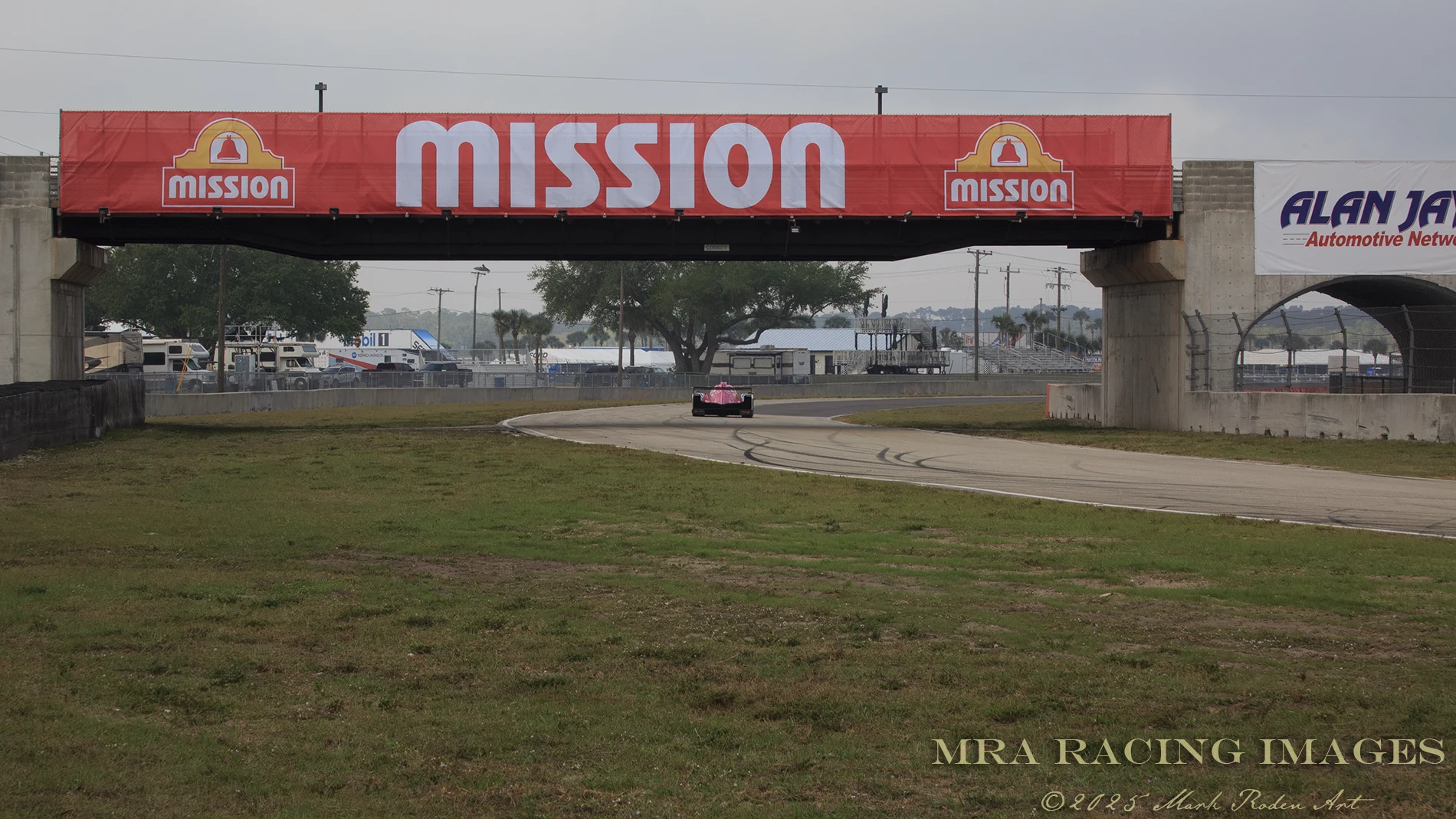 Prototypes racing at the Sebring International Race Track