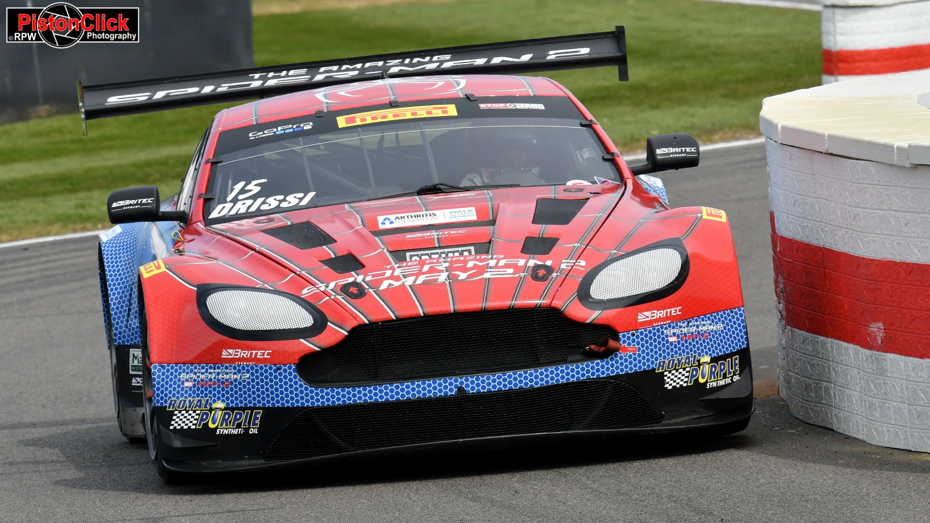 GT3 at Goodwood race circuit