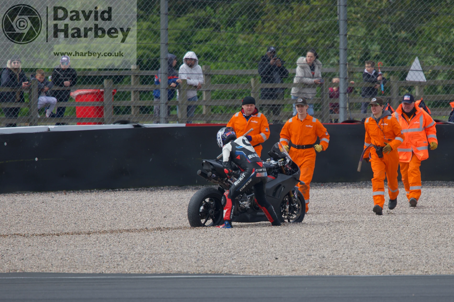 Leon Haslam BSB test donington Park