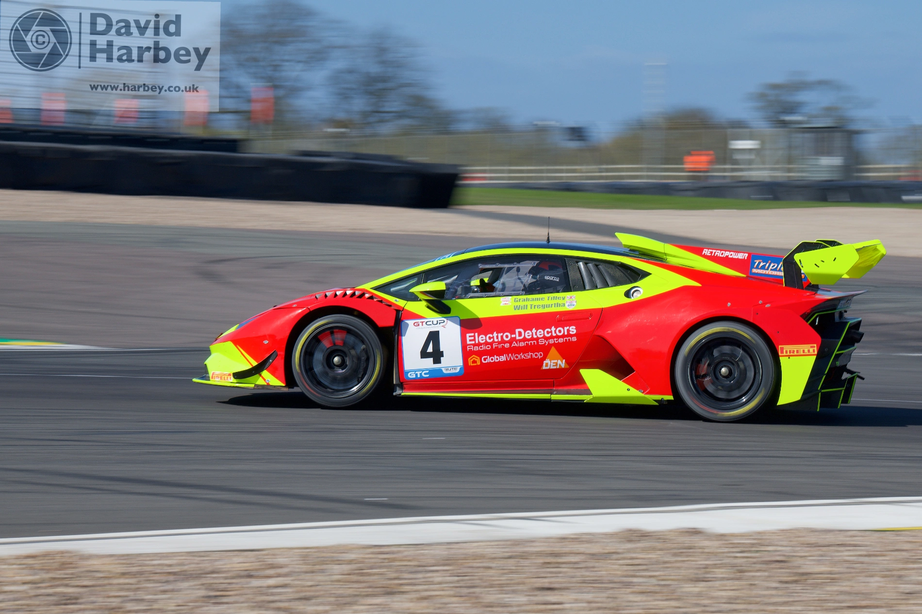 GT Cup at Donington Park