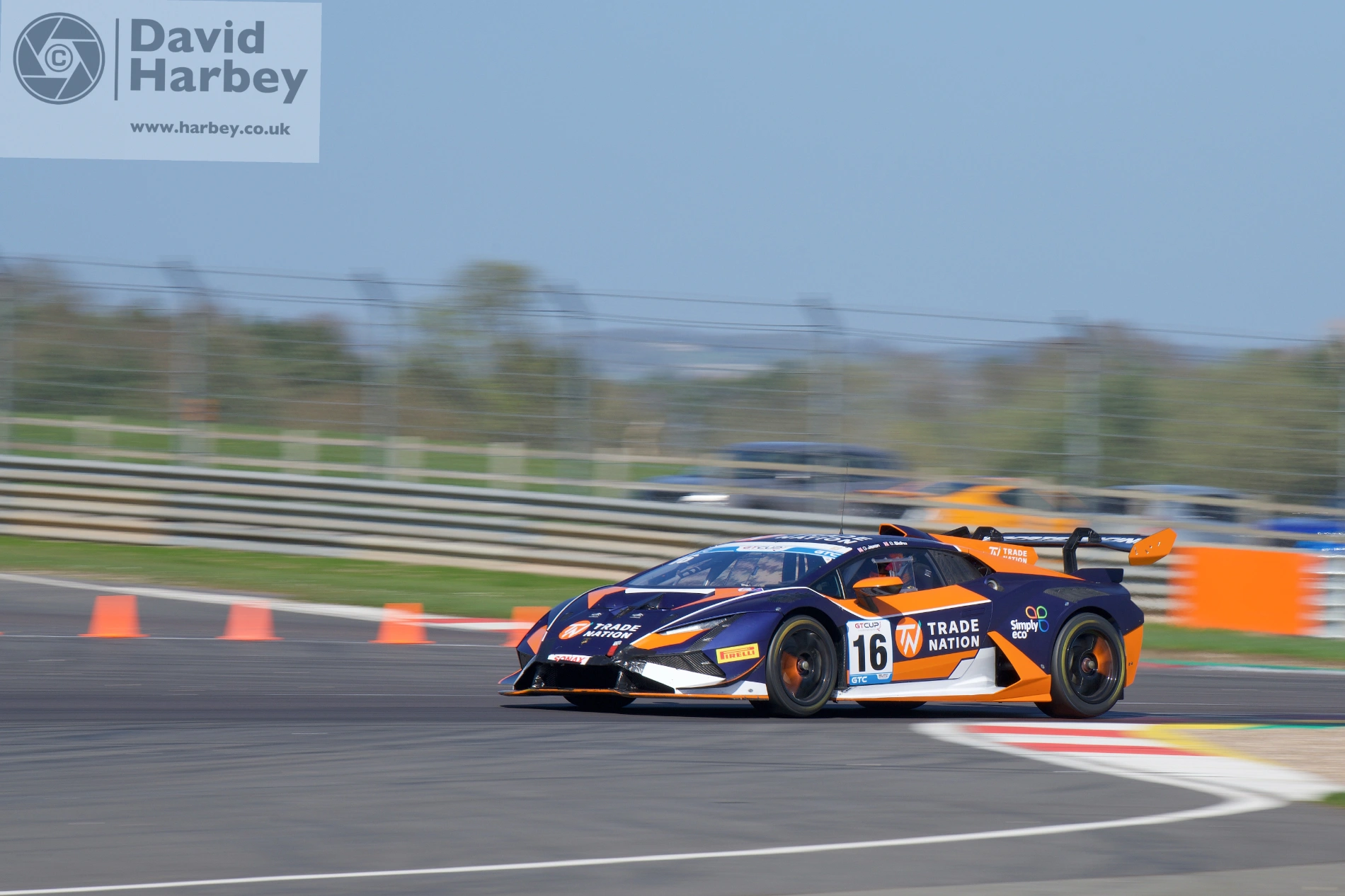 Donington Park Essesk