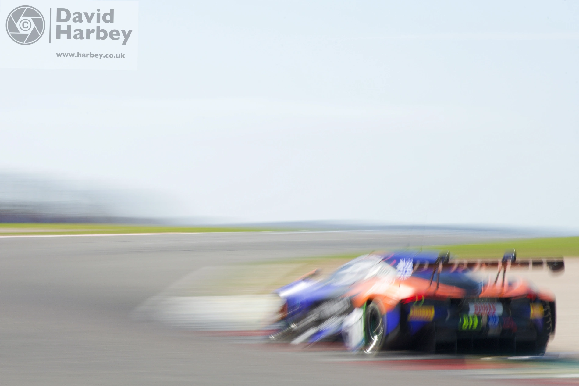 Slow shutter speed panning photography