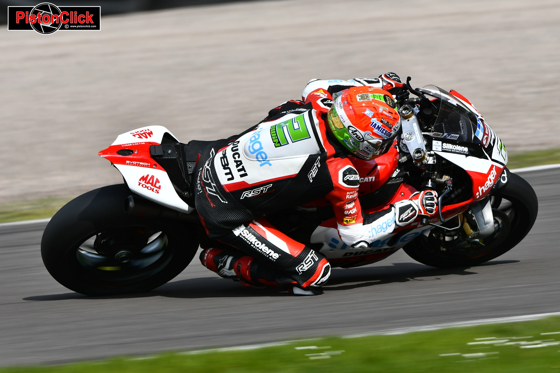 Glenn Irwin on the Hager PBM Ducati Oulton Park