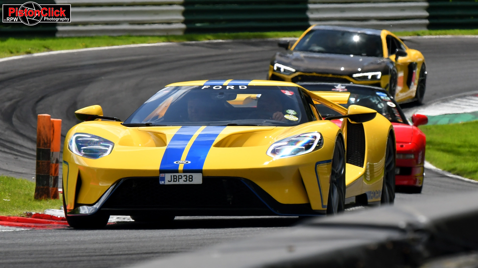 Super cars at Cadwell Park 2025