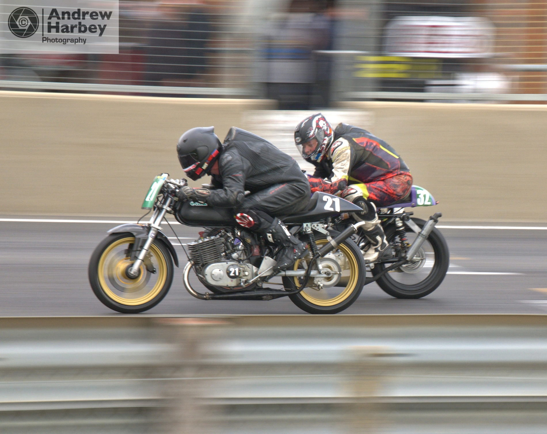 Bemsee motorcycle racing Snetterton