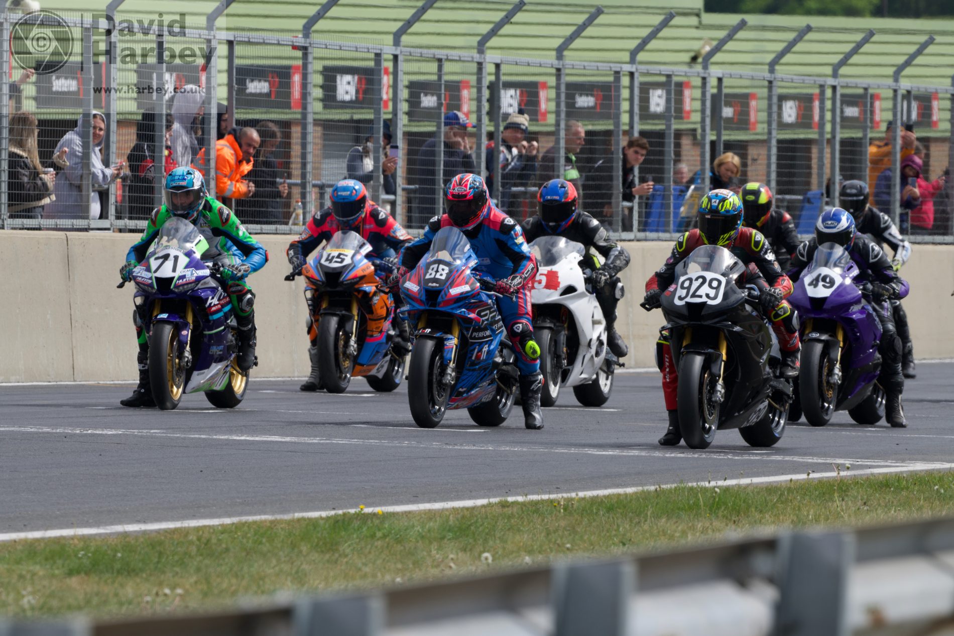 Bemsee motorcycle racing Snetterton