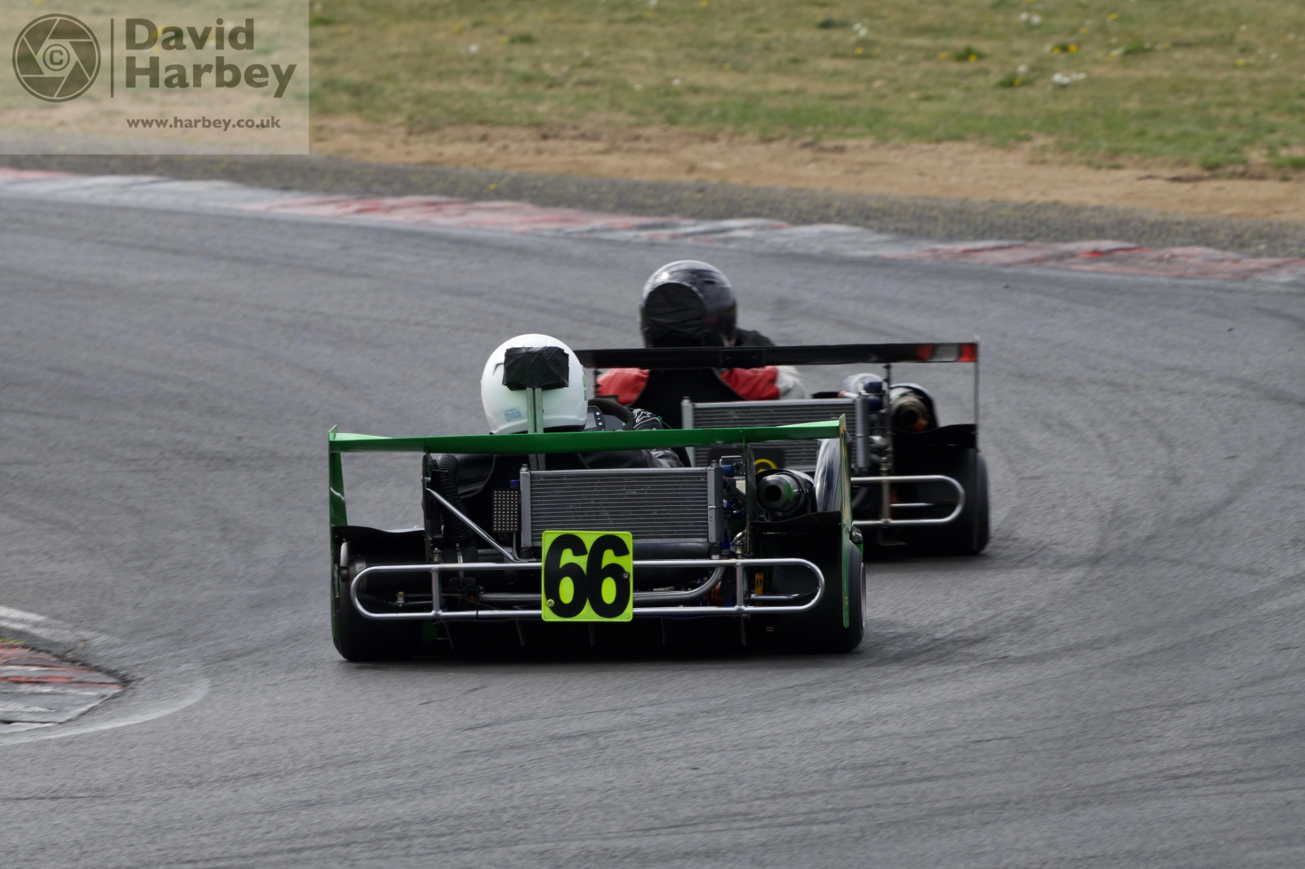 Bemsee super karts at Snatterton