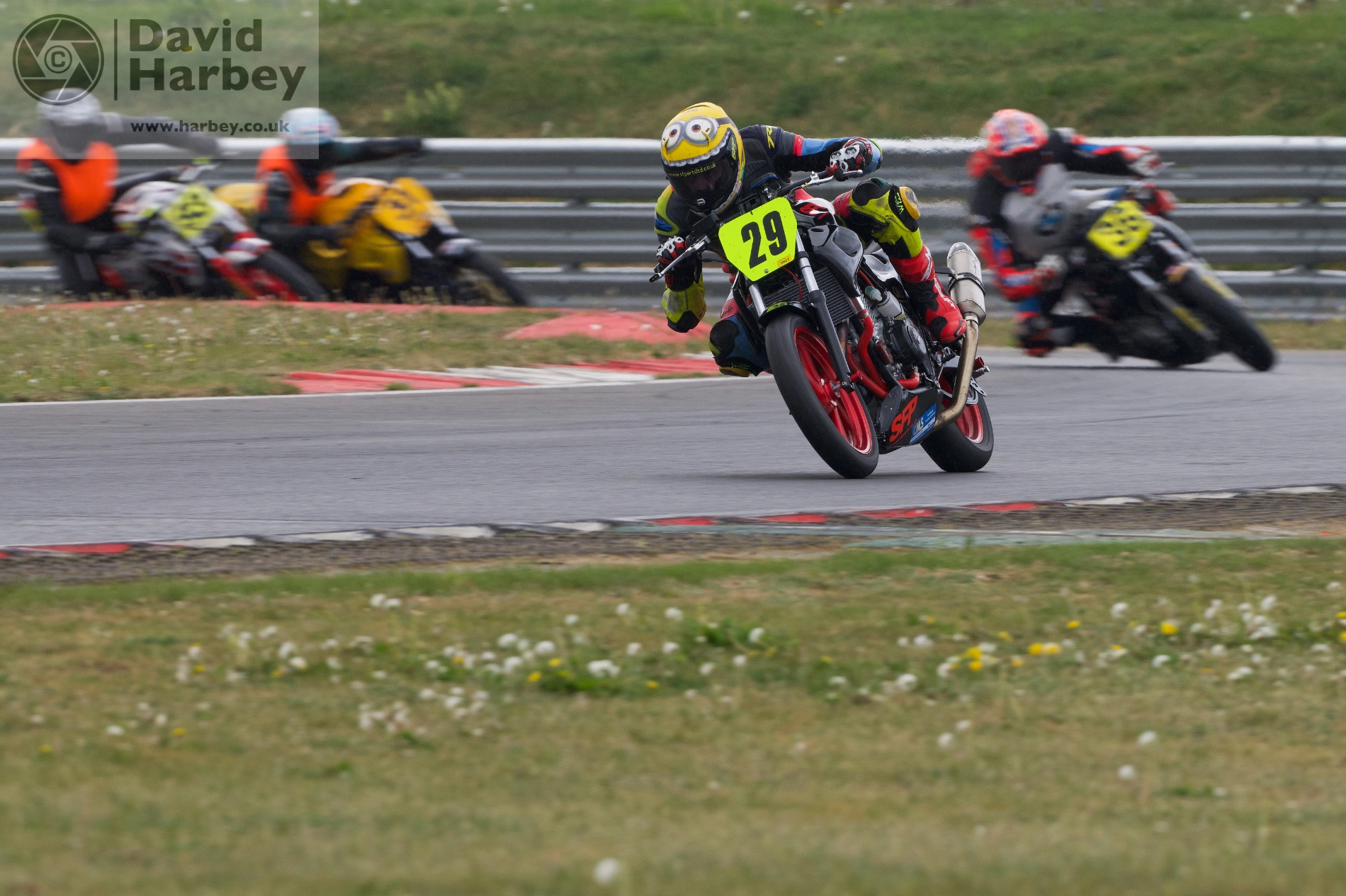 BEMSEE motorcycle racing at Snetterton