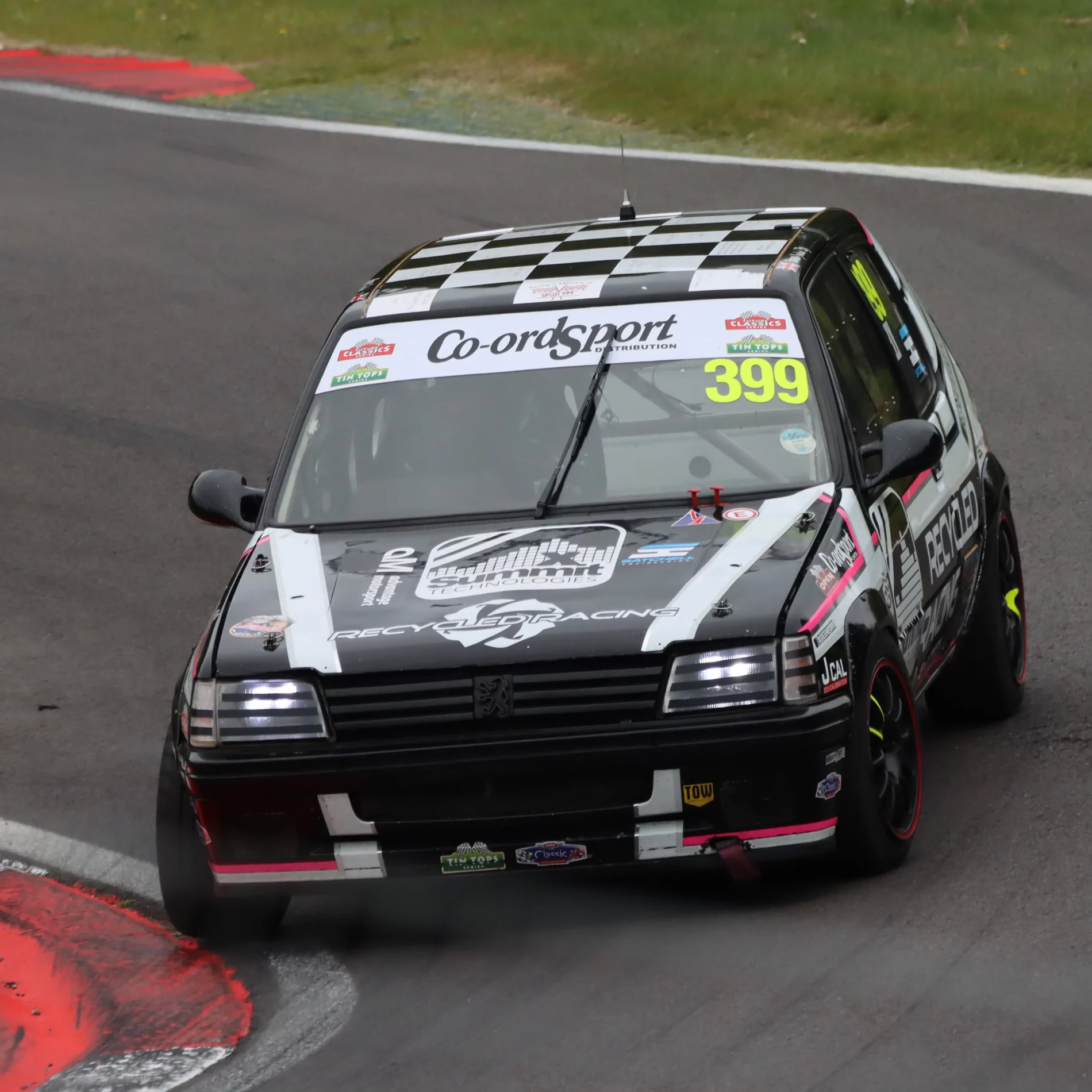 Classic Sports Car Club Championship at Cadwell Park