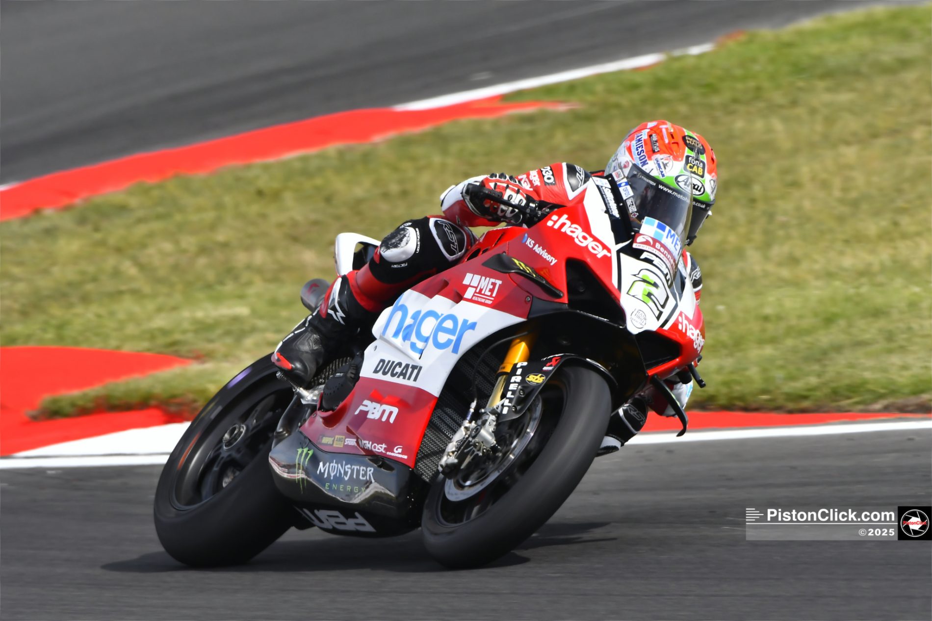 Glen Irwin PBM Ducati  BSB Snetterton
