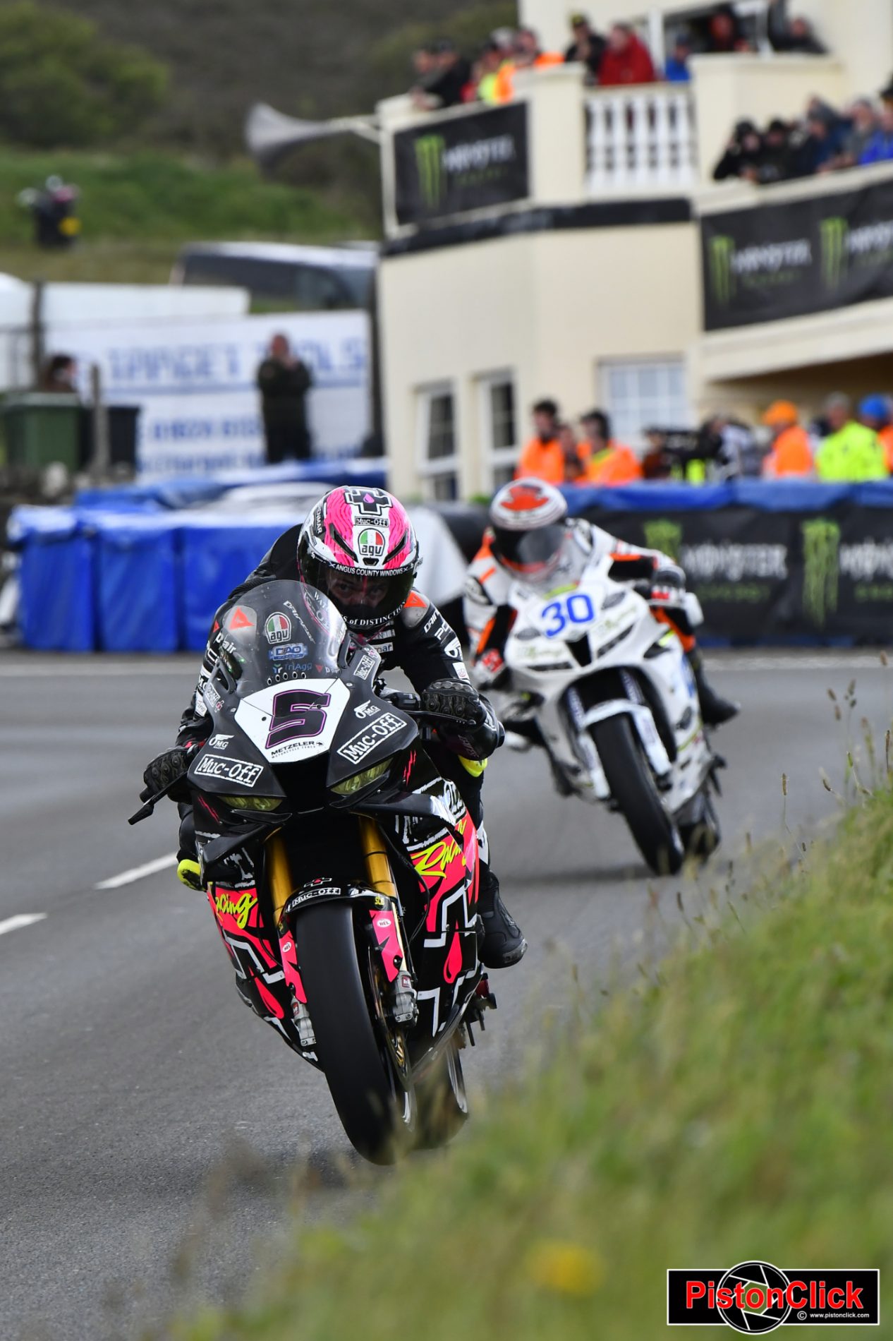 IoM TT Sunday Qualifying 5