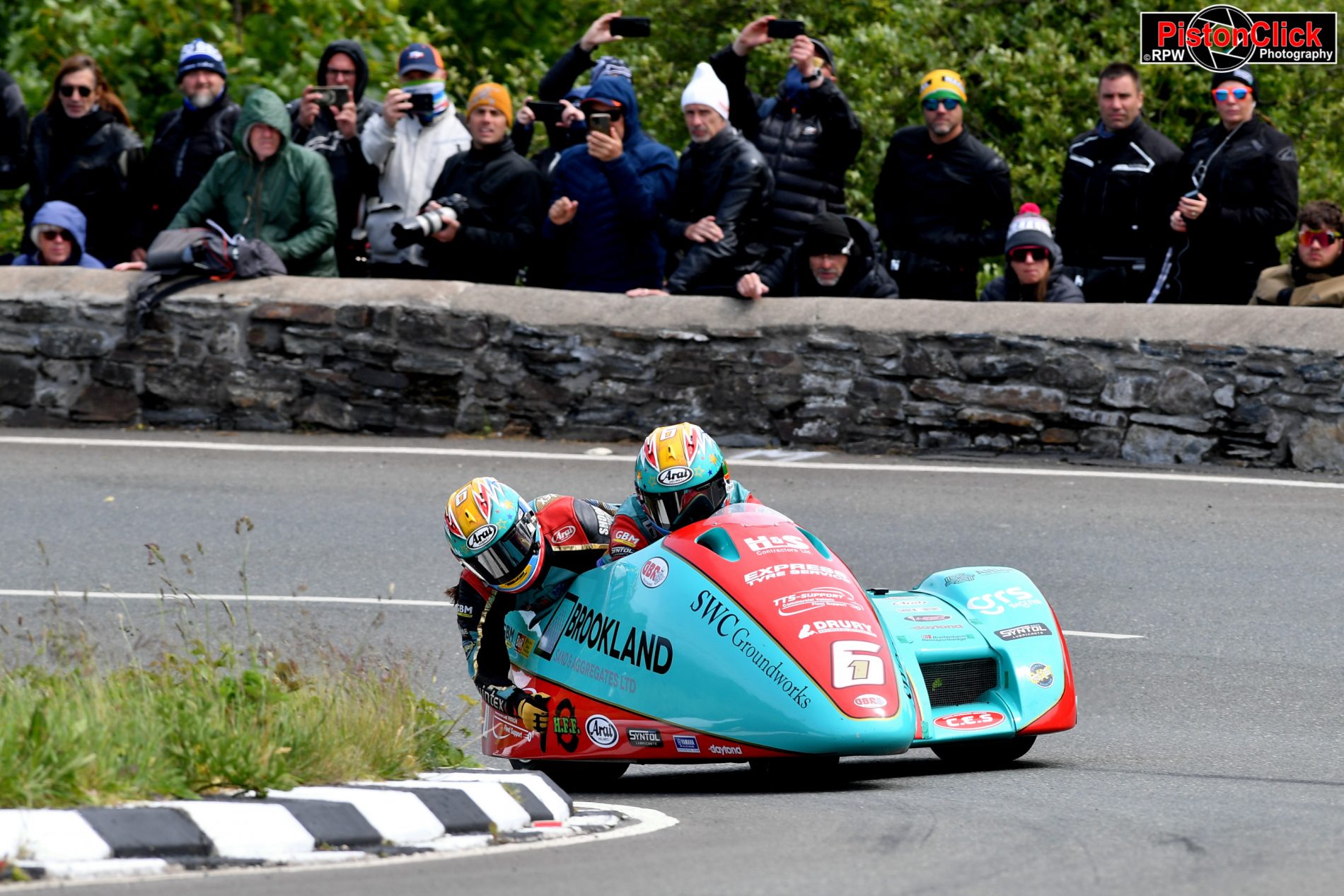 Sidecars at the IoM TT