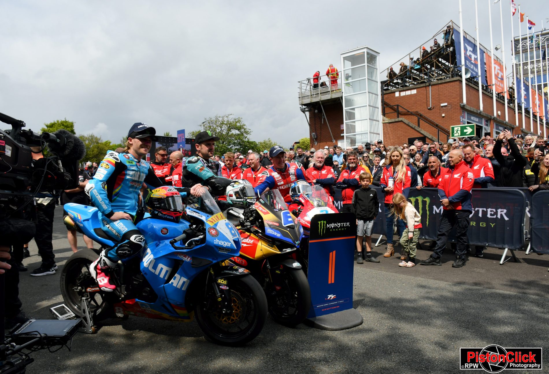 IoM TT race day 3 Supersport winners 2025