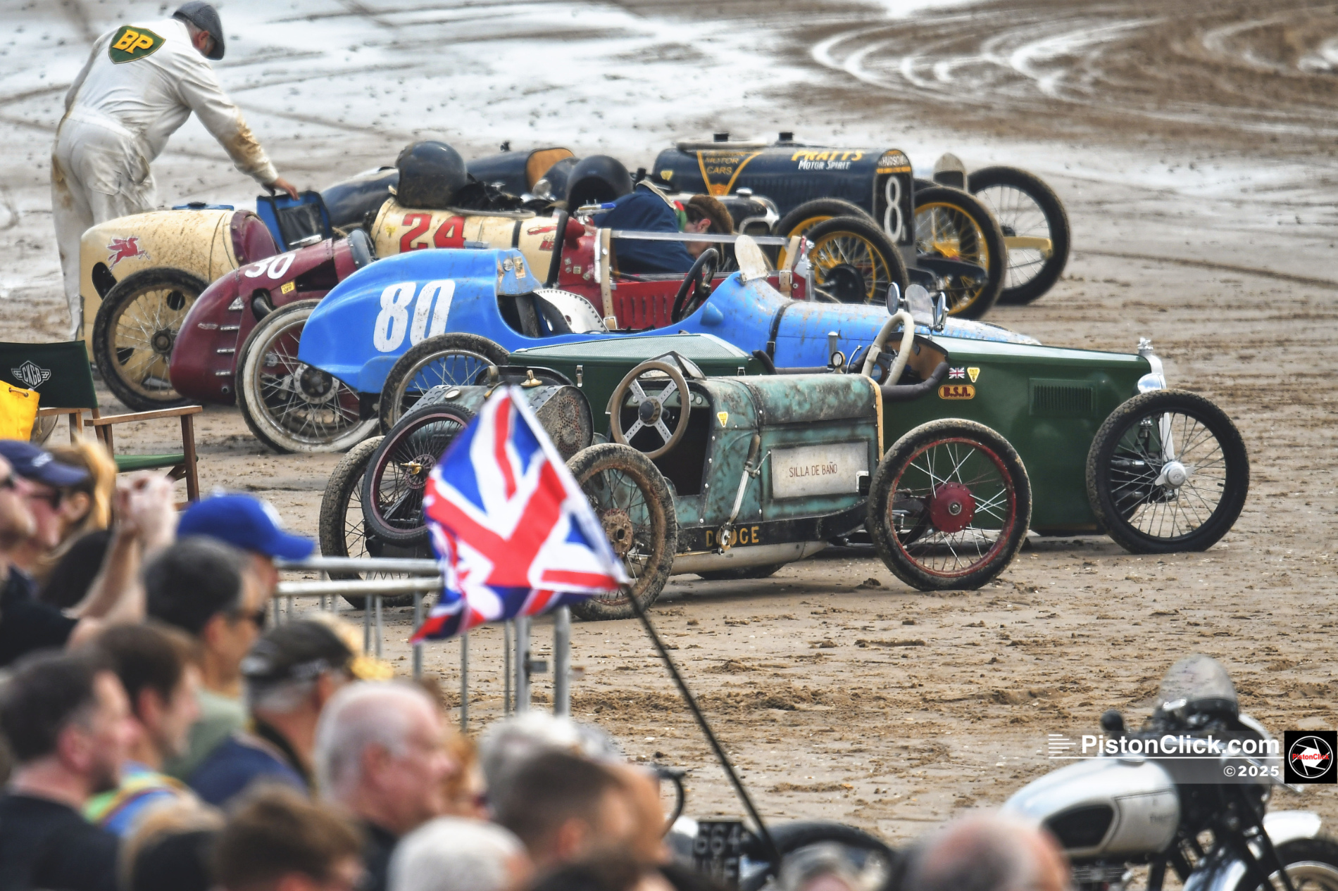 Crowds at Race the Waves