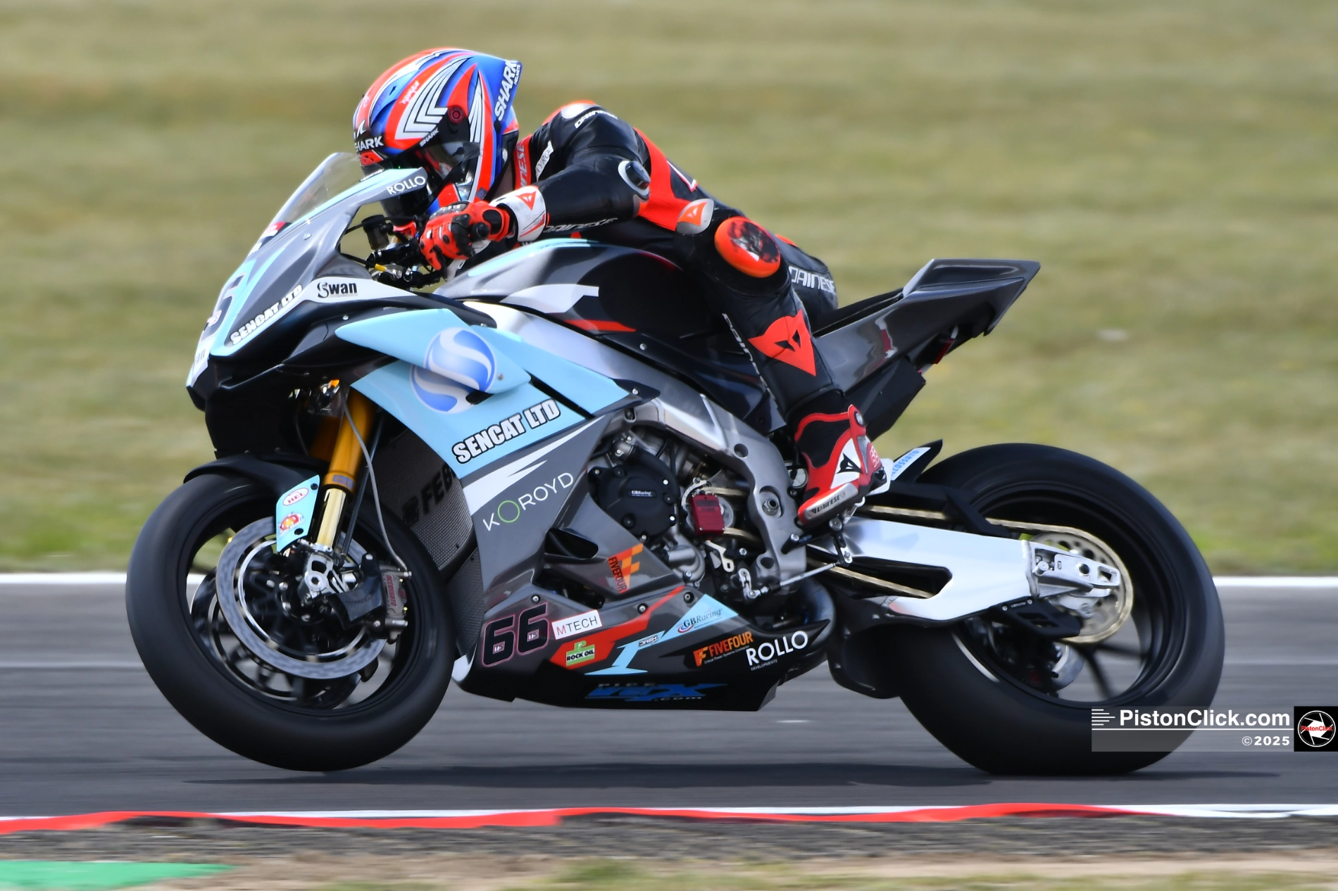 TOM SYKES Sencat by Swan Racing Aprilia British Superbikes