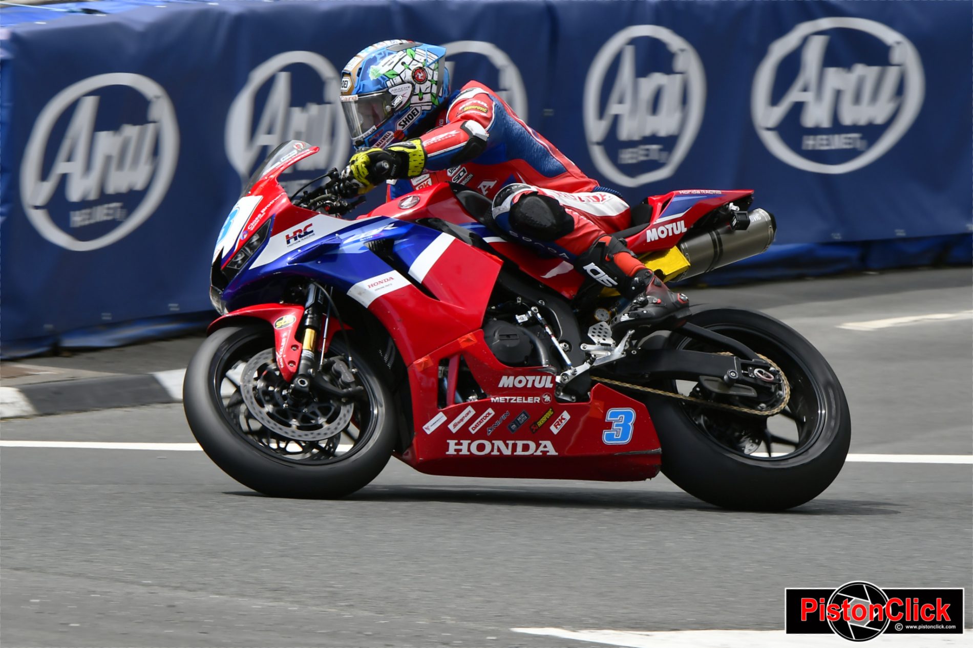Photographing the IoM TT race day 3