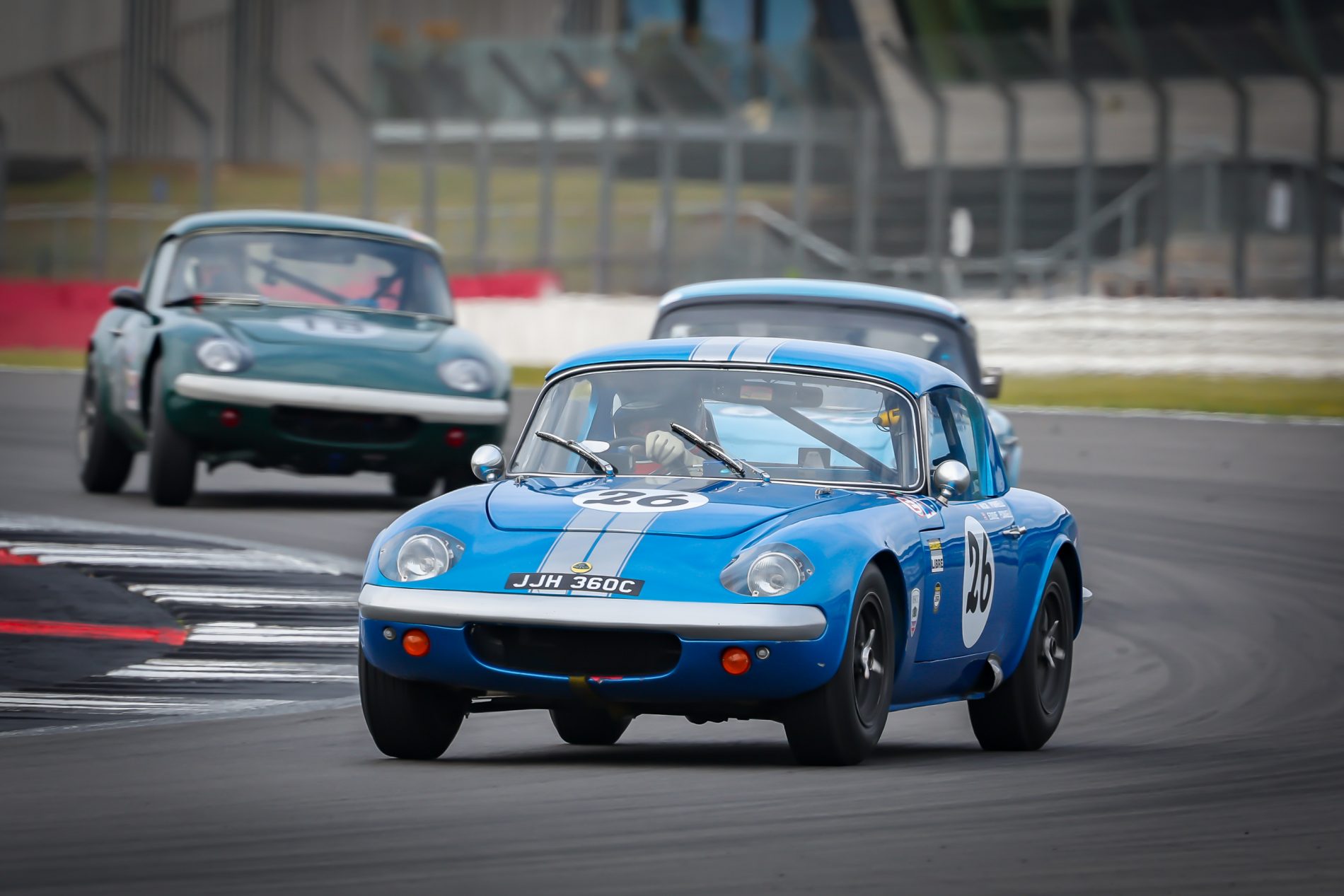 Equipe Libre Lotus Elan racing at Silverstone 2025