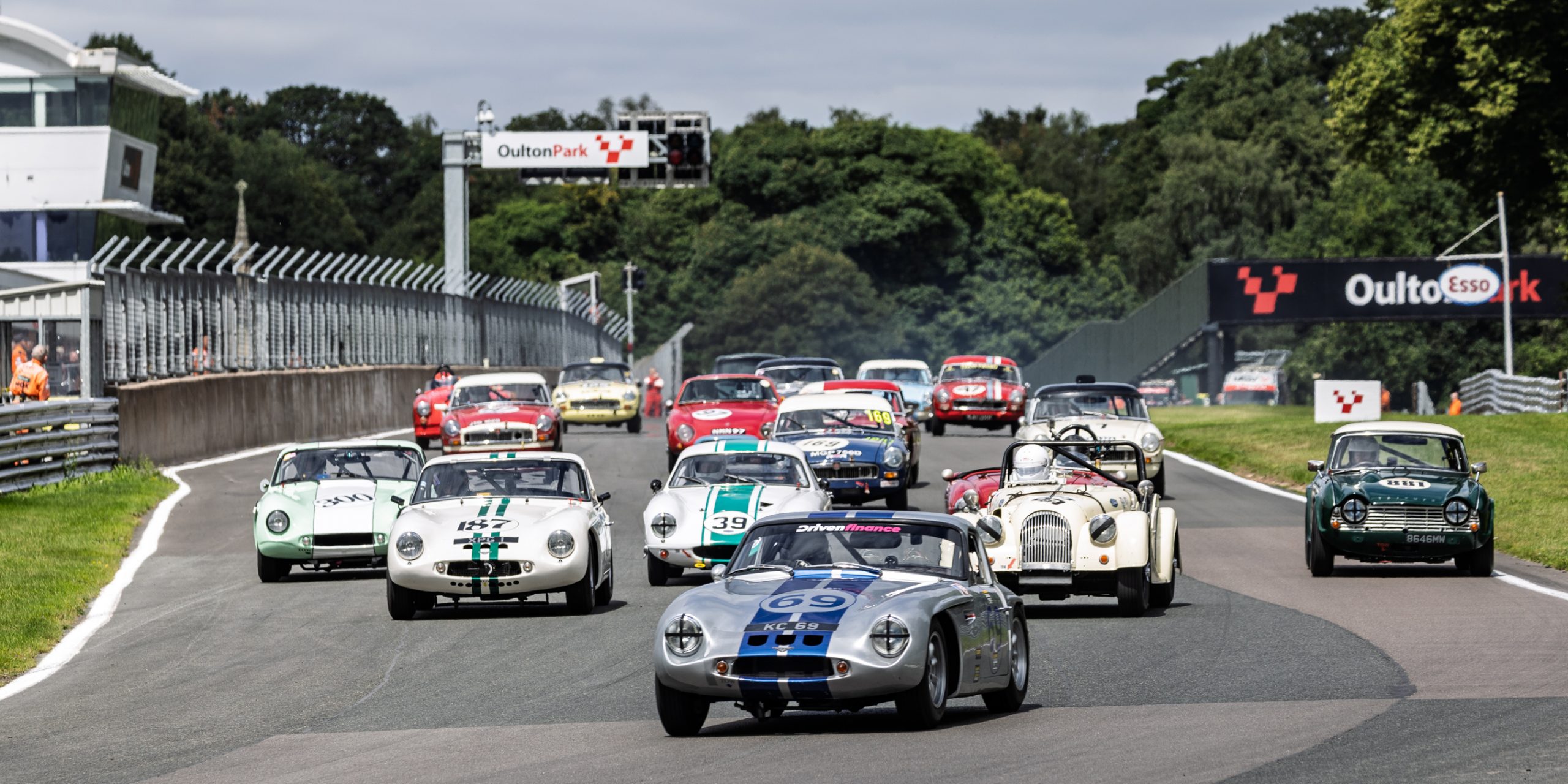 Equipe Classic Racing Oulton Park