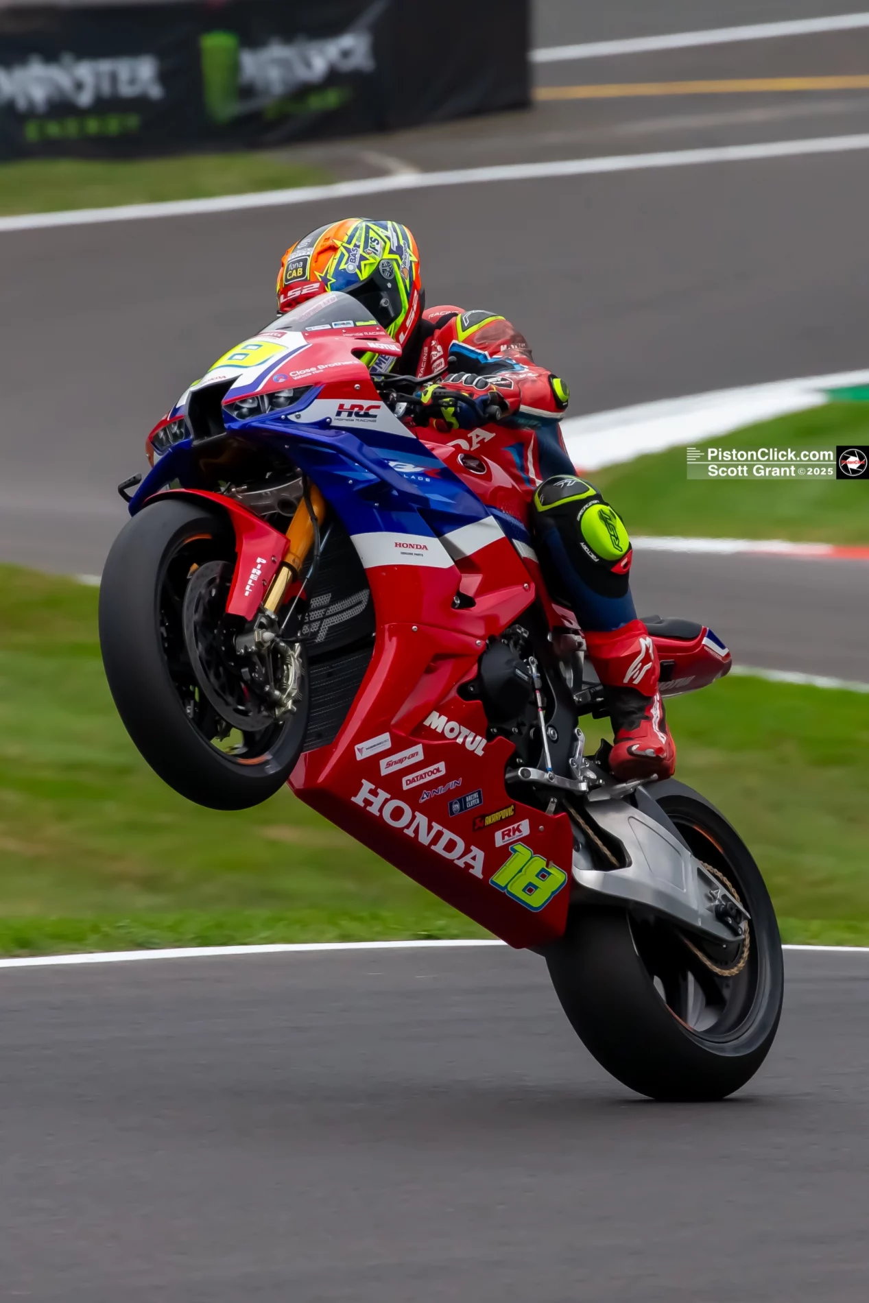 Andrew Irwin BSB Cadwell Park