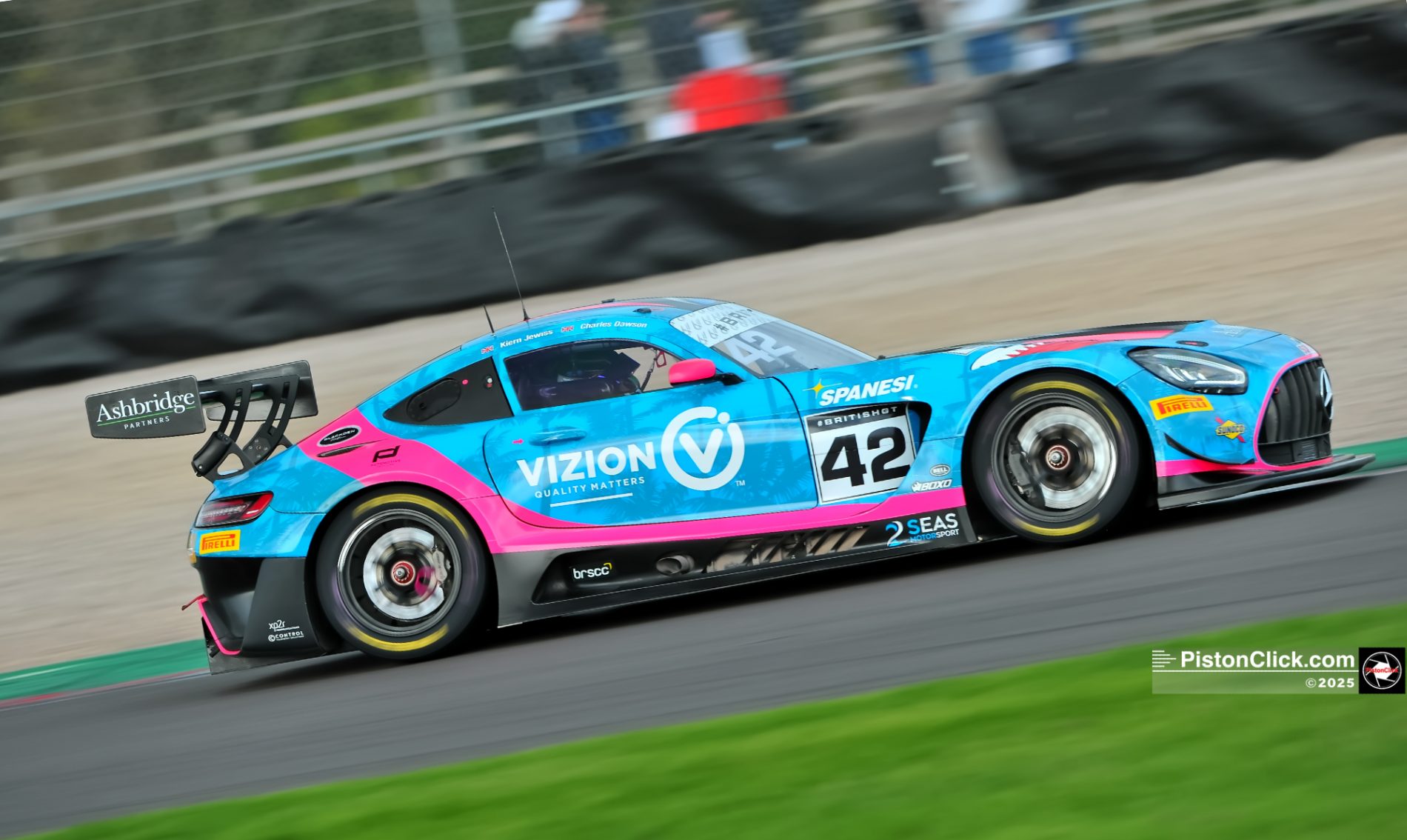 2 Seas Motorsport Mercedes-AMG GT3 Evo