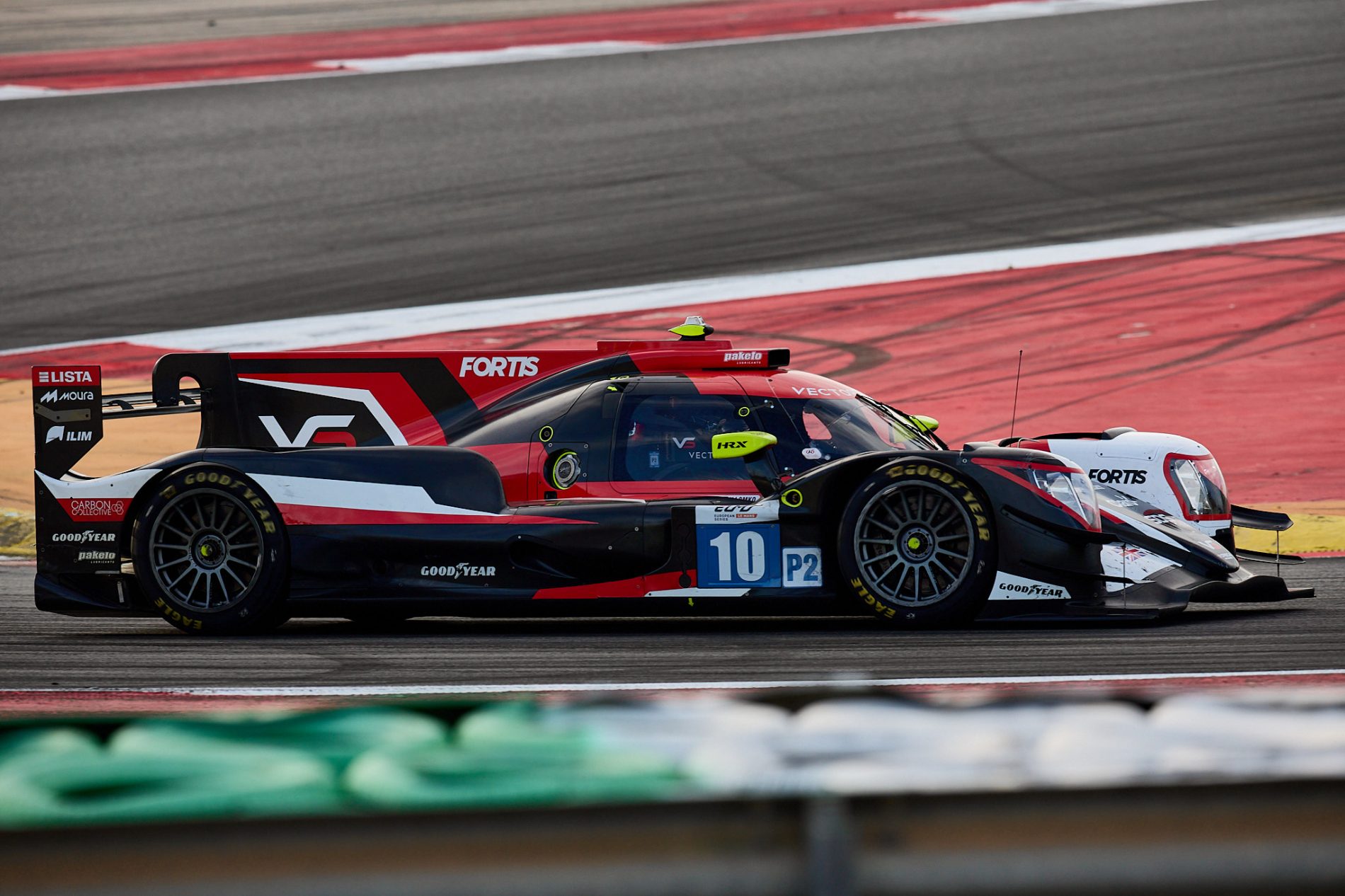 Ryan Cullen in the #10 Vector Sport Oreca